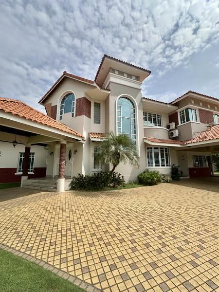 Bungalow House for Sale in Taman Canning (Ipoh) - Levi Chong - PropertyGuru.com.my