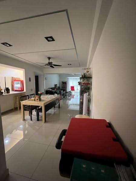 Kondominium untuk Dijual di Royalle Condominium - Kai kwang Wan - Living Room - PropertyGuru.com.my