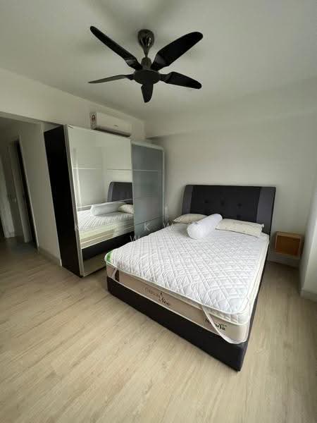 Kondominium untuk Dijual di Royalle Condominium - Kai kwang Wan - Bedroom - PropertyGuru.com.my