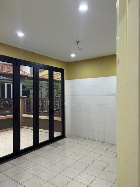 Rumah Berkembar untuk Dijual di Kemuning Utama Permai (Shah Alam) - STEVE KI - Interior - PropertyGuru.com.my