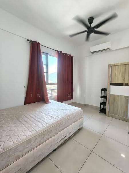 Condominium for Rent at Tropicana Bay Residences - Mindy Cheah - Bedroom - PropertyGuru.com.my