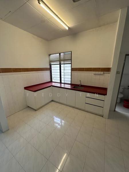 Condominium for Sale at Halaman Sentosa - Freddy Tan - Kitchen - PropertyGuru.com.my