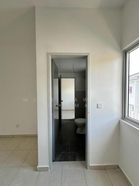 Rumah Teres 2-Tingkat untuk Disewa di Sepang (Selangor) - Muna Zawani Muhamad - Bathroom - PropertyGuru.com.my