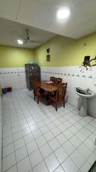 2-storey Terraced House for Sale in Bandar Kinrara Seksyen 3 (Bandar Kinrara) - Anthony Foong - Kitchen - PropertyGuru.com.my