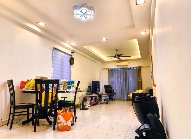 Kondominium untuk Dijual di Langat Jaya Condominium - Xavier Chong - Living Room - PropertyGuru.com.my