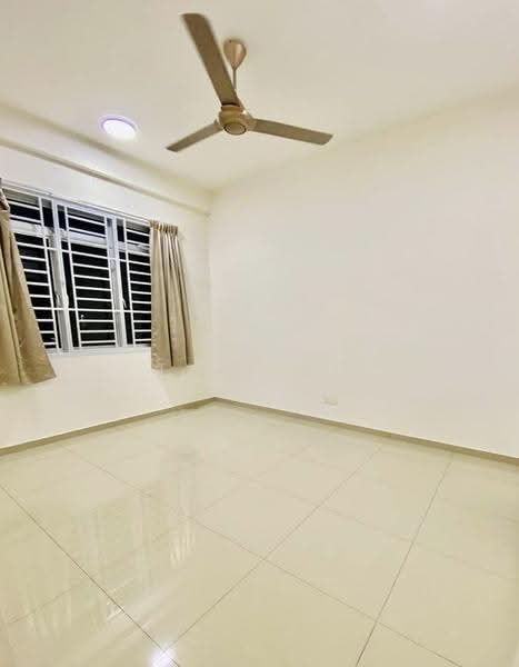 Apartment for Sale at Fairway Suites - Tina So - Interior - PropertyGuru.com.my