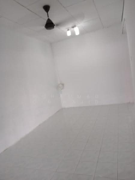 Rumah Teres 1-Tingkat untuk Dijual di Taman Meru Makmur 1 (Kapar) - Mohammad Din Majid - Interior - PropertyGuru.com.my