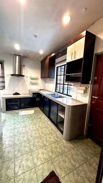 1.5-storey Terraced House for Sale in Taman Pelangi Indah (Ulu Tiram) - Wendy Wong - Kitchen - PropertyGuru.com.my
