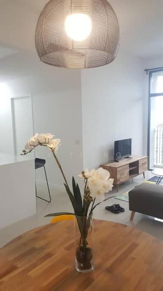Kondominium untuk Disewa di Serviced Residence @ Fera Residence @ The Quartz WM - CK Teong - Living Room - PropertyGuru.com.my