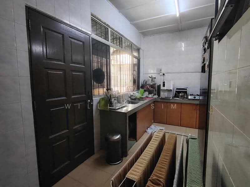 Bungalow House for Sale in Taman Kepong (Kepong) - William Sim - Kitchen - PropertyGuru.com.my