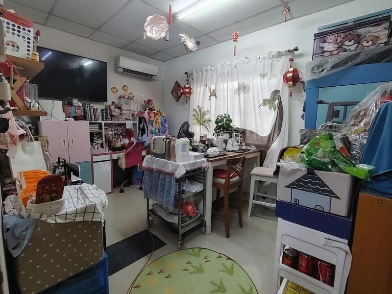 Bungalow House for Sale in Taman Kepong (Kepong) - William Sim - Living Room - PropertyGuru.com.my