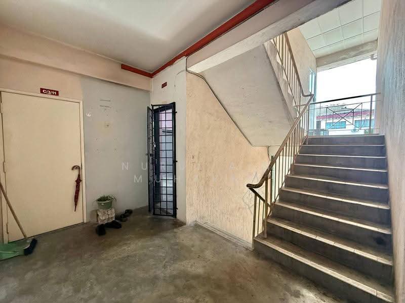 Apartment for Sale at Daisy Apartment Taman Kinrara Seksyen 2 - Nurul Ain Muharam - Entrance - PropertyGuru.com.my