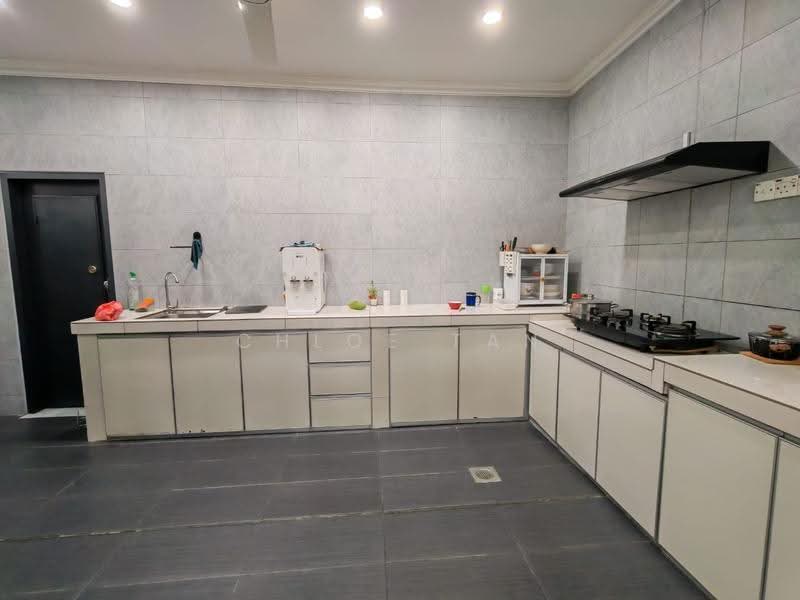 2-storey Terraced House for Sale in Kemuning Utama (Shah Alam) - Chloe Tan - Kitchen - PropertyGuru.com.my