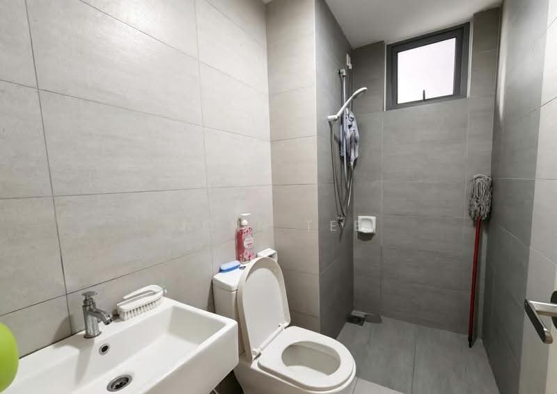 Service Residence for Rent at Gravit8, Klang - John Tee - Bathroom - PropertyGuru.com.my