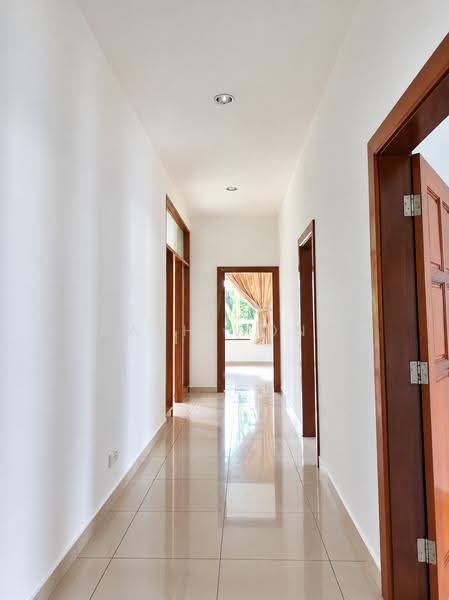 Bungalow House for Sale in Seputeh (Kuala Lumpur) - Kath Wong - Corridor - PropertyGuru.com.my