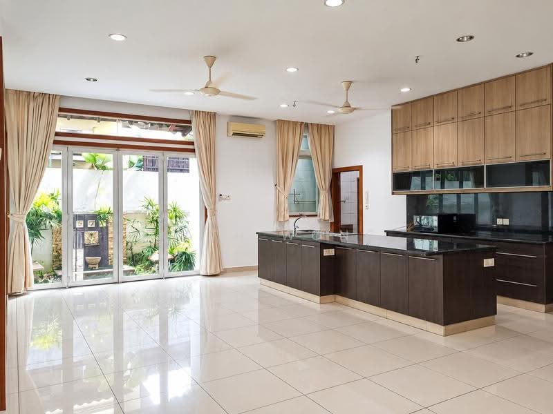 Bungalow House for Sale in Seputeh (Kuala Lumpur) - Kath Wong - Kitchen - PropertyGuru.com.my