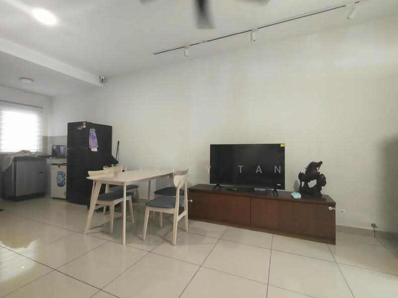 Rumah Teres untuk Disewa di Kuala Selangor (Selangor) - Shirley Tan - Dining Room - PropertyGuru.com.my