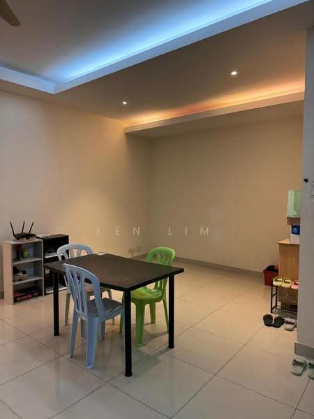 2.5-storey Terraced House for Rent in Bandar Baru Sungai Long (Kajang) - Ken Lim - Dining Room - PropertyGuru.com.my