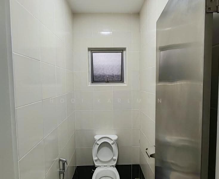 Shop / Office for Rent in Bandar Baru Sri Petaling (Sri Petaling) - Hooi Karlmen - Bathroom - PropertyGuru.com.my