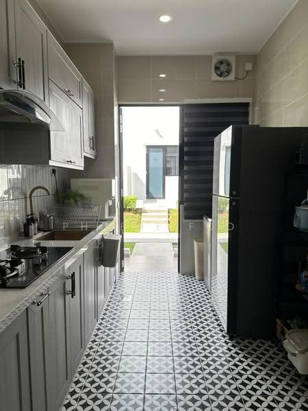 Rumah Teres 2-Tingkat untuk Dijual di Eco Botanic (Iskandar Puteri (Nusajaya)) - Phoebe Foo - Kitchen - PropertyGuru.com.my