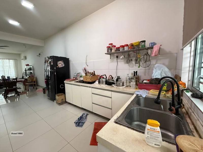 2.5-storey Terraced House for Sale in Bandar Botanic (Klang) - Chloe Tan - PropertyGuru.com.my