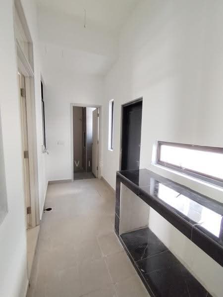 Rumah Teres 2-Tingkat untuk Dijual di Pasir Gudang (Johor) - Alviss Tay - Corridor - PropertyGuru.com.my