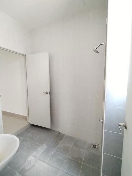 Rumah Teres 2-Tingkat untuk Dijual di Pasir Gudang (Johor) - Alviss Tay - Bathroom - PropertyGuru.com.my