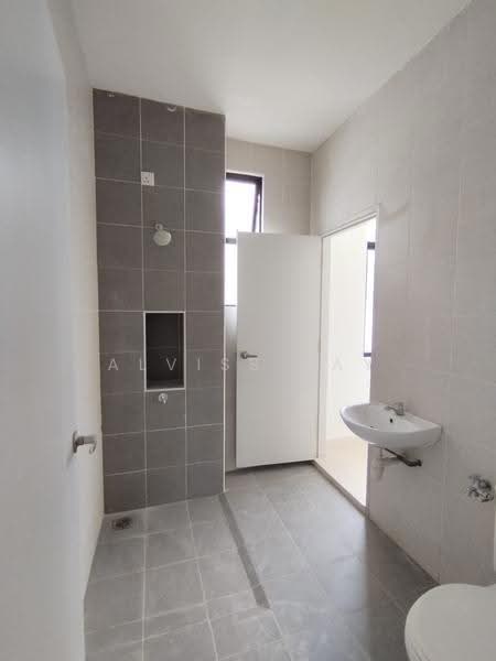 Rumah Teres 2-Tingkat untuk Dijual di Pasir Gudang (Johor) - Alviss Tay - Bathroom - PropertyGuru.com.my