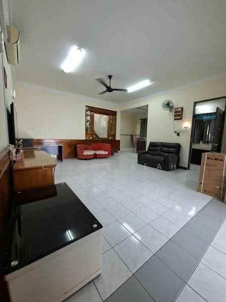 Semi-Detached House for Rent in Kota Kinabalu (Sabah) - Celine Teah - Living Room - PropertyGuru.com.my