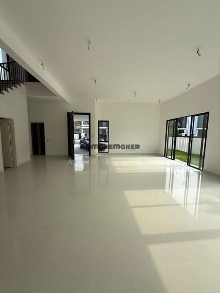 Bungalow House for Sale in Kota Damansara (Selangor) - Airul R - Living Room - PropertyGuru.com.my