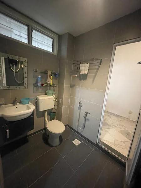 Rumah Teres 2-Tingkat untuk Dijual di Bandar Tun Hussein Onn (Cheras) - Patrick Choo - Bathroom - PropertyGuru.com.my