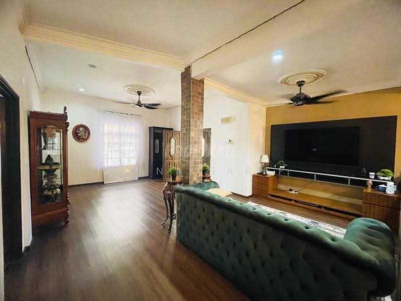 Bungalow House for Sale in Bungalow 2 Storey Taman Permai Jaya (Gombak) - Reena Sarif - Living Room - PropertyGuru.com.my