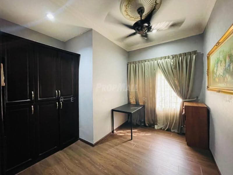 Bungalow House for Sale in Bungalow 2 Storey Taman Permai Jaya (Gombak) - Reena Sarif - Bedroom - PropertyGuru.com.my