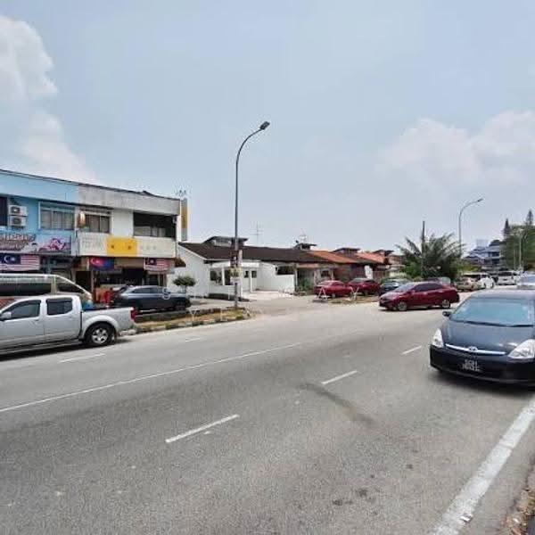 Shop for Rent in Johor Bahru (Johor) - Shi May Yeong - Exterior - PropertyGuru.com.my