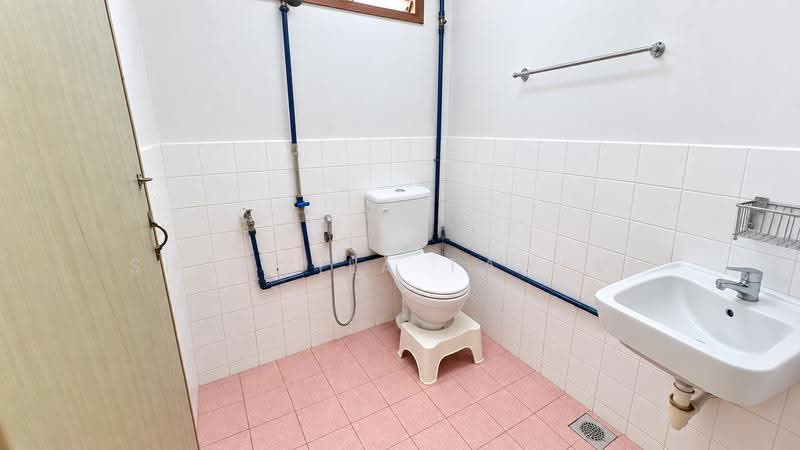 Rumah Teres untuk Dijual di Bangsar (Kuala Lumpur) - Sharmila Taluar - Bathroom - PropertyGuru.com.my