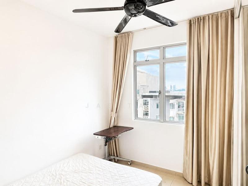 Condominium for Rent at Fairway Suites - Jas Tay - Bedroom - PropertyGuru.com.my