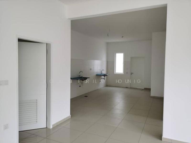 Terraced House for Sale in Bandar Sri Sendayan (Negeri Sembilan) - Ong Jia Hui - Kitchen - PropertyGuru.com.my
