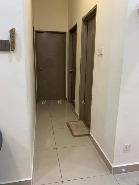 Service Residence for Sale at D'Summit Residences - Win Tan - Corridor - PropertyGuru.com.my