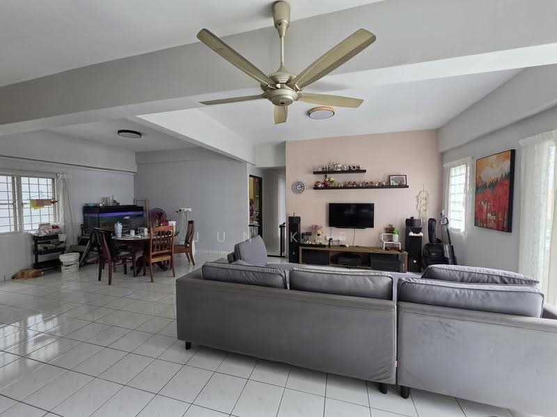 Condominium for Sale at Endah Ria - Jun Kee - Living Room - PropertyGuru.com.my