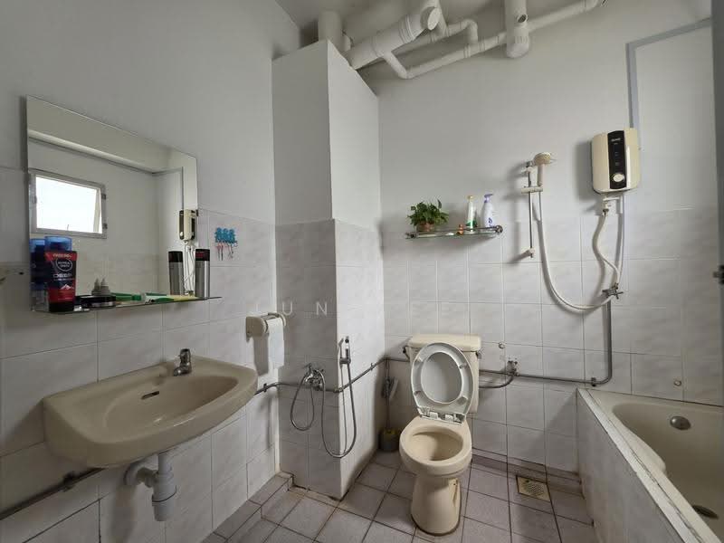 Condominium for Sale at Endah Ria - Jun Kee - Bathroom - PropertyGuru.com.my