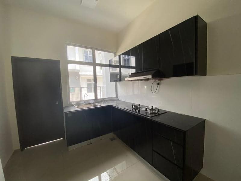 2-storey Terraced House for Rent in Tebrau (Johor) - Vison Foo - Kitchen - PropertyGuru.com.my