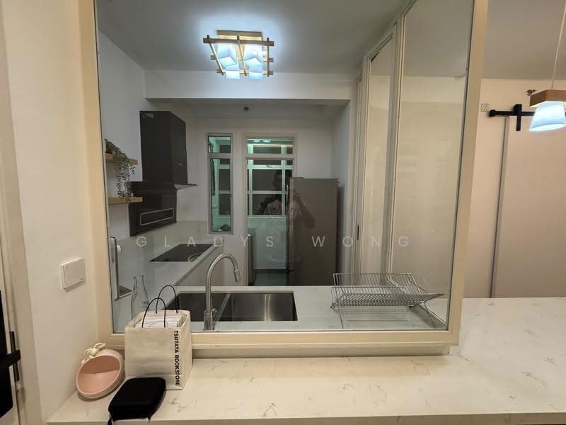 Apartment for Rent at Austin Suites (Permata Austin) - Gladys Wong - Kitchen - PropertyGuru.com.my