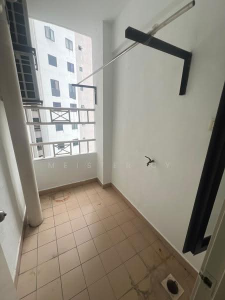 Kondominium untuk Disewa di Sri Putramas - Meister CY - Balcony - PropertyGuru.com.my