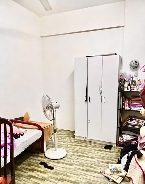 Pangsapuri untuk Dijual di Sutera Bayu Apartment - Baxter Lim - Bedroom - PropertyGuru.com.my