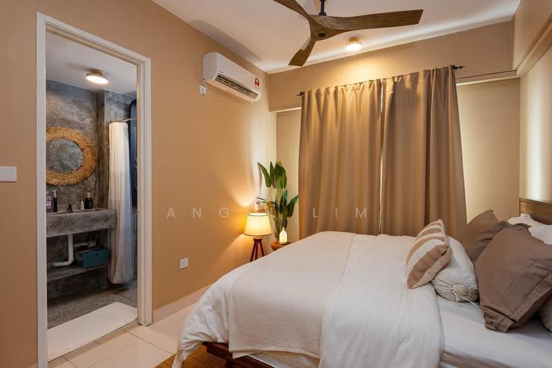 Condominium for Sale at Perdana Emerald - Angel Lim - Master Bedroom - PropertyGuru.com.my