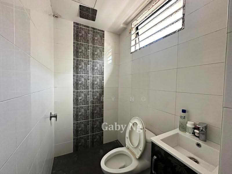 Semi-Detached House for Sale in Bandar Mahkota Cheras (Cheras) - Gaby Ng - Bathroom - PropertyGuru.com.my