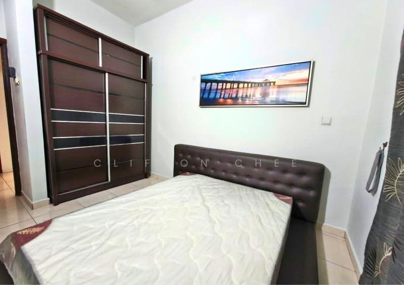 Kondominium untuk Disewa di The Brezza - Clifton Chee - Bedroom - PropertyGuru.com.my