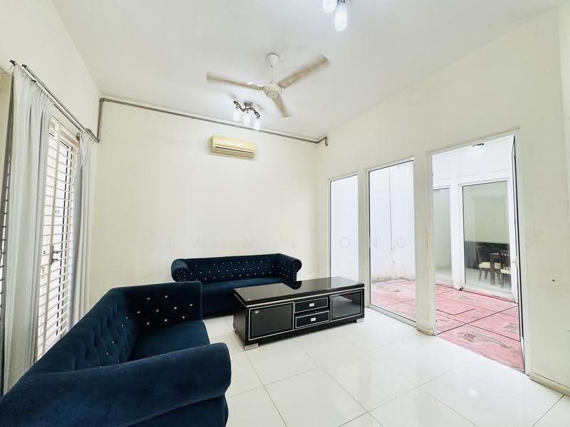 Terraced House for Rent in Tanjung Tokong (Penang) - Elwin Leong - Living Room - PropertyGuru.com.my