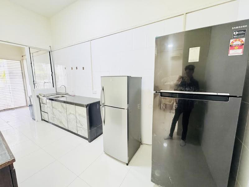Terraced House for Rent in Tanjung Tokong (Penang) - Elwin Leong - Kitchen - PropertyGuru.com.my