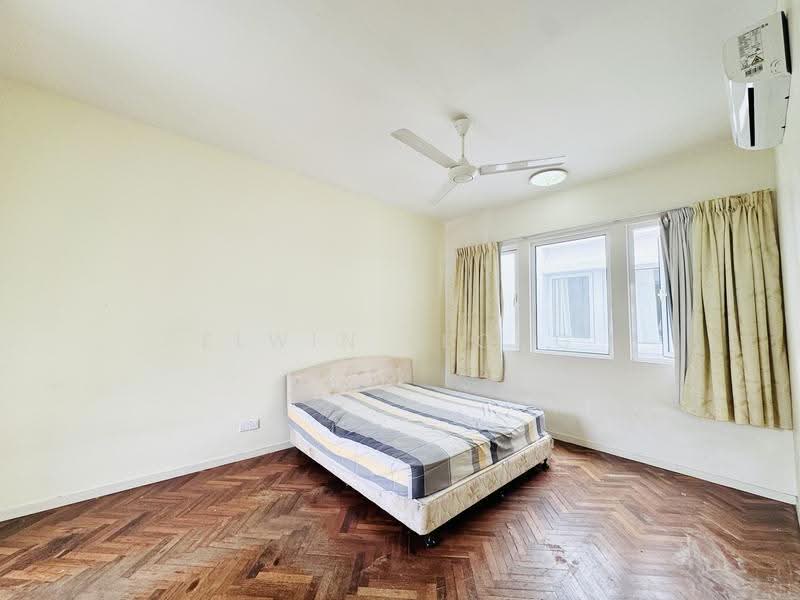 Terraced House for Rent in Tanjung Tokong (Penang) - Elwin Leong - Bedroom - PropertyGuru.com.my